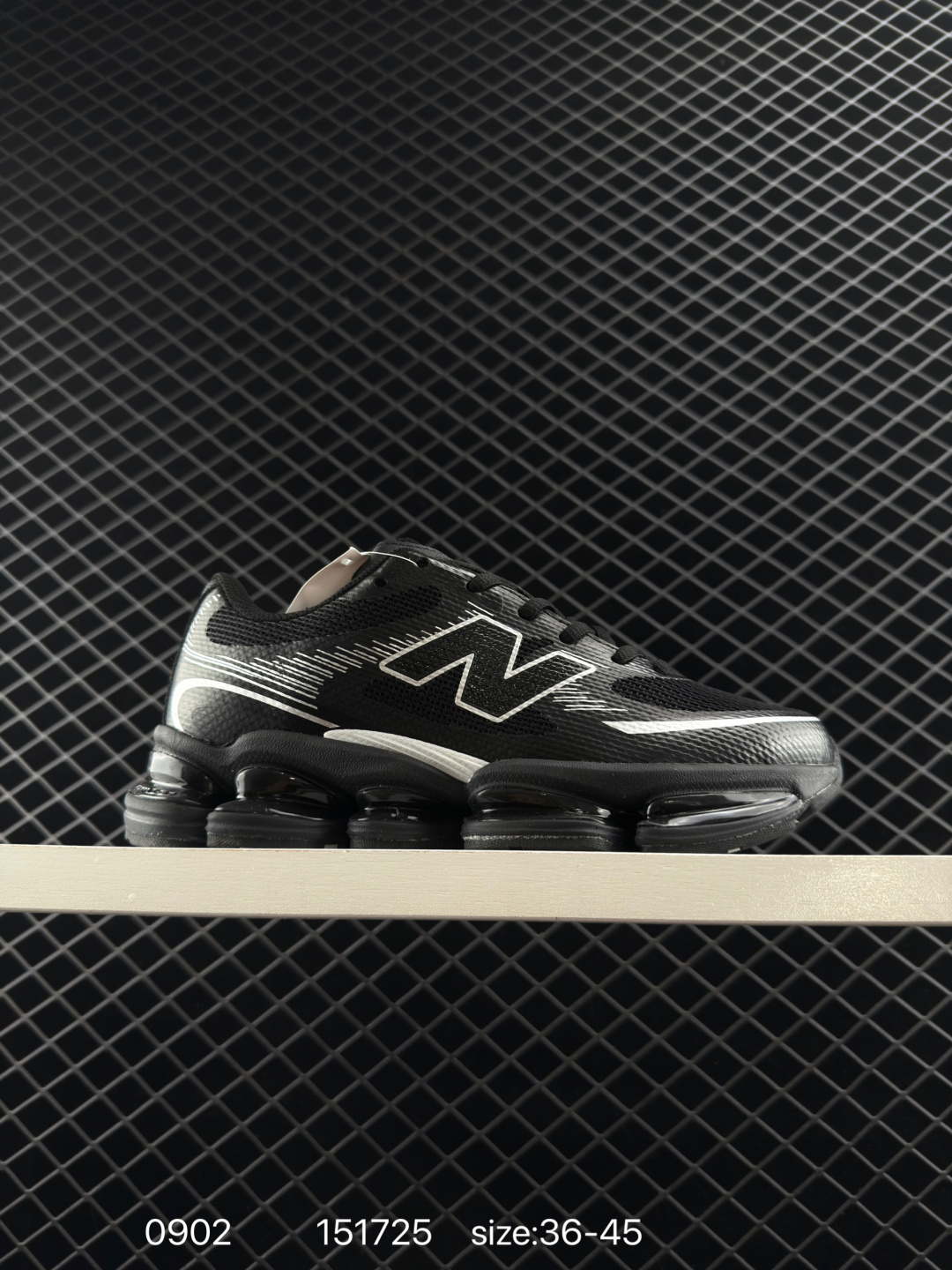 New Balance 2000 NB2000